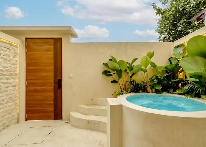 Private Jacuzzi - Boutique - Berawa Canggu