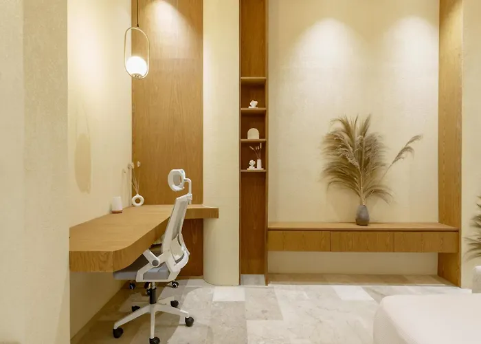 Private Jacuzzi - Boutique - Berawa Ferienhaus Canggu